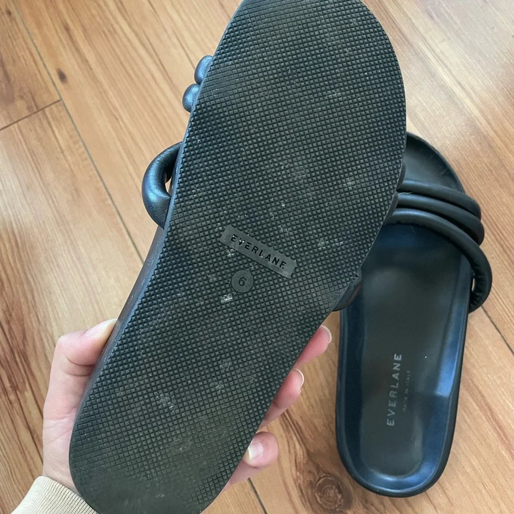 Everlane Slip On Sandals - Picture 2 of 5